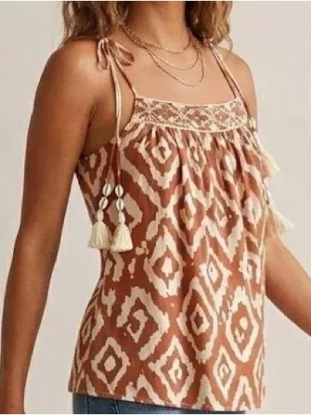 Haute Hippie bohemian tank top featuring an embroidered neckline XL